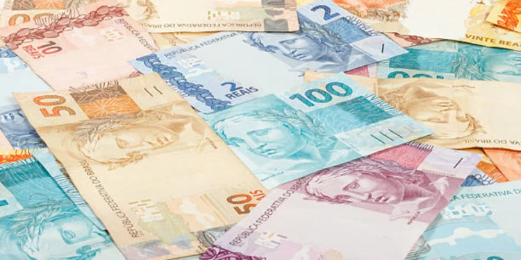 banco-esta-dando-dinheiro-populacao-750x375