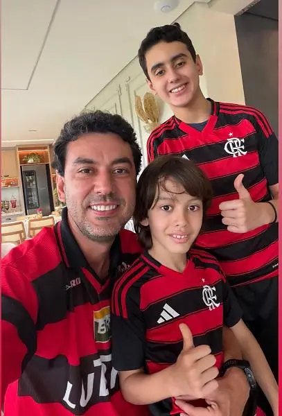 a8fd69fd2bb7c40d5d4dd581d0aa5326 (1)